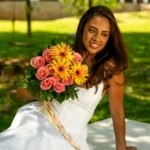 Ramo de  rosas y  gerberas - Image 2